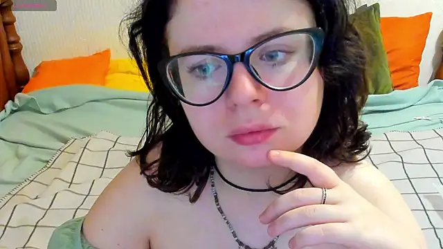 Snapshot of MilisaSweet777 chatting on November 20, 2025, 5:30 am MilisaSweet777 online show from November 20, 2025, 5:30 am