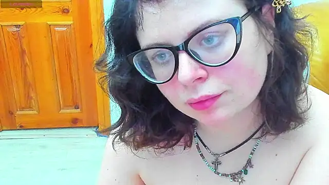 Snapshot of MilisaSweet777 chatting on November 27, 2025, 9:26 pm MilisaSweet777 online show from November 27, 2025, 9:26 pm