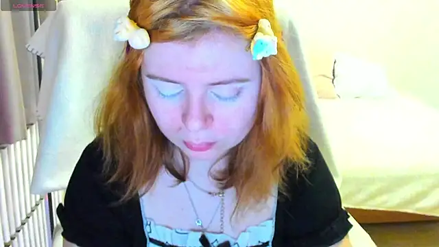 Snapshot of MilisaSweet777 chatting on February 6, 2026, 8:38 pm MilisaSweet777 online show from February 6, 2026, 8:38 pm