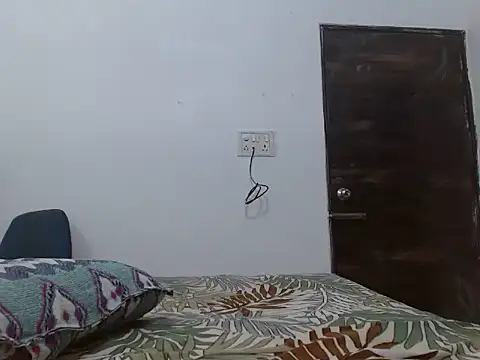 soya queen online show from November 4, 2025, 2:26 am