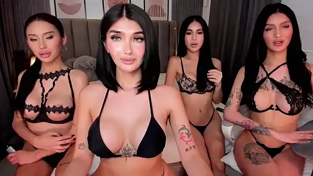 Snapshot of GeorginaMiller04 chatting on October 20, 2025, 6:48 am GeorginaMiller04 online show from October 20, 2025, 6:48 am