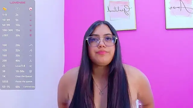 Snapshot of Daddyfavouritegirl chatting on September 13, 2025, 8:09 pm Daddyfavouritegirl online show from September 13, 2025, 8:09 pm