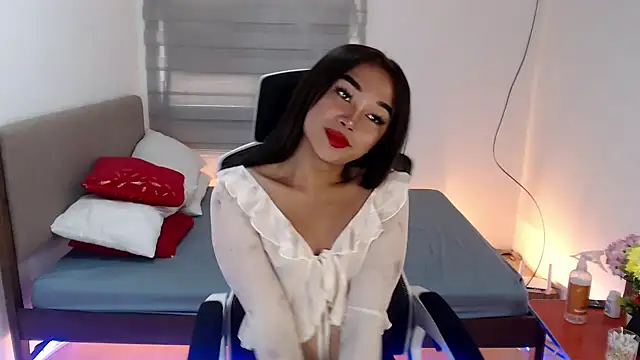 Snapshot of SultryCyraFoxmore chatting on September 14, 2025, 1:28 am SultryCyraFoxmore online show from September 14, 2025, 1:28 am