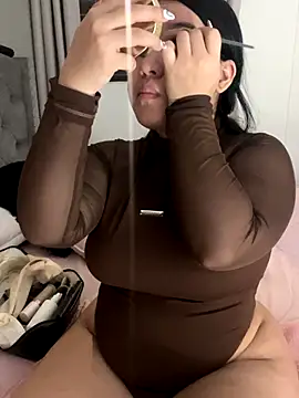 Aliciawhitee online show from October 22, 2025, 2:55 am