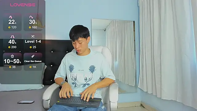 Abraham horny18 online show from November 7, 2025, 8:24 pm