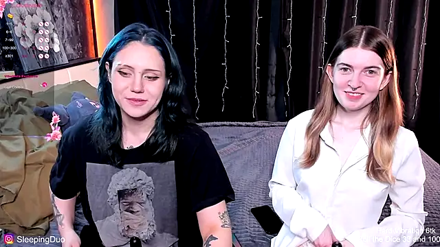 Threesomebabes online show from November 7, 2025, 11:59 am