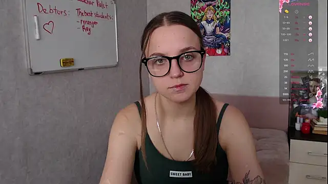 Violetwin online show from October 18, 2025, 6:59 am