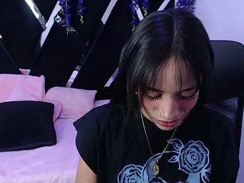 hazel 18  online show from April 11, 2026, 5:38 pm