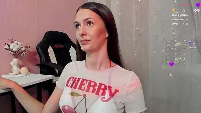 Monica Velvet online show from September 11, 2025, 9:37 pm