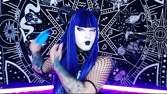 naomi satan online show from April 16, 2026, 11:07 pm