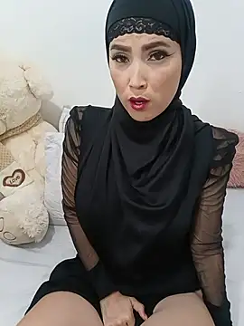Snapshot of jamila_zair chatting on May 15, 2026, 2:15 pm jamila zair online show from May 15, 2026, 2:15 pm