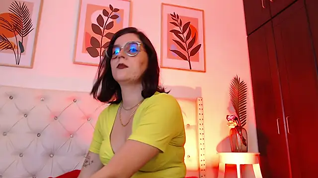 barbyehot online show from September 10, 2025, 11:04 pm