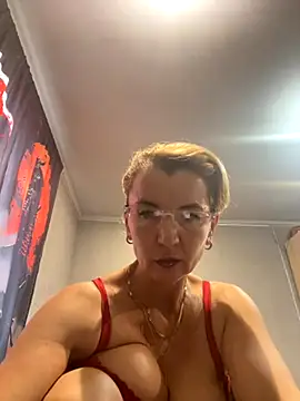 natasha251 online show from October 31, 2025, 12:02 pm