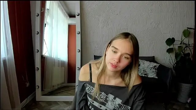 Vel1ka online show from October 7, 2025, 10:05 am