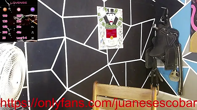 nicolastorres99 online show from October 9, 2025, 2:56 am