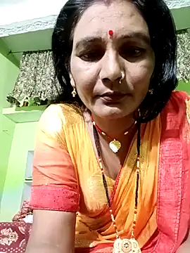 Snapshot of ZIVAA chatting on June 18, 2026, 7:07 am ZIVAA online show from June 18, 2026, 7:07 am