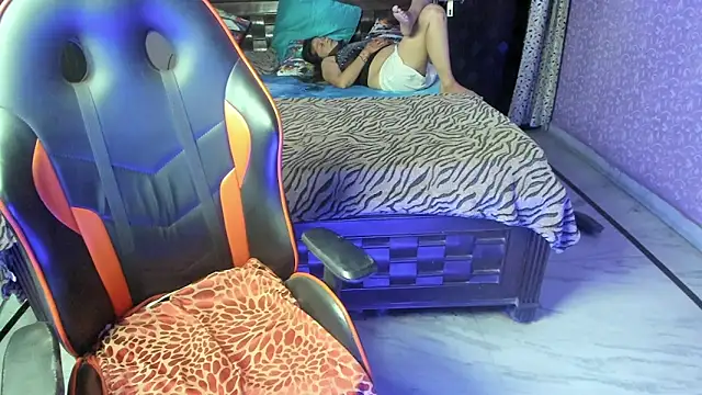 ShylaGill online show from October 16, 2025, 10:29 pm