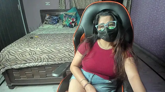 ShylaGill online show from October 26, 2025, 5:57 pm