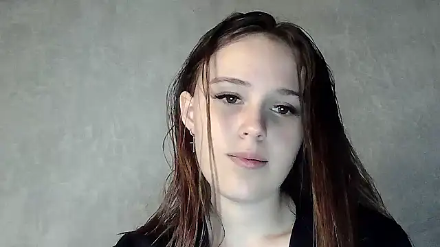 SweetLoraa online show from September 30, 2025, 4:02 pm