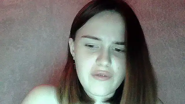 SweetLoraa online show from November 18, 2025, 2:31 pm