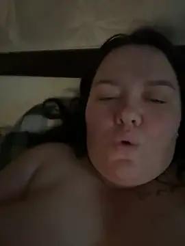 SunnyLeila2101 online show from December 15, 2025, 1:39 pm