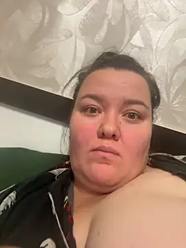 SunnyLeila2101 online show from September 23, 2025, 8:27 pm