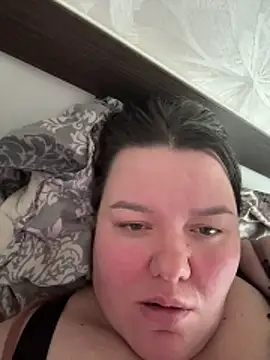 SunnyLeila2101 online show from February 25, 2026, 12:49 pm