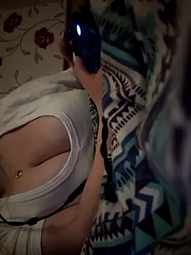 itsCuteTits online show from November 22, 2025, 9:57 pm