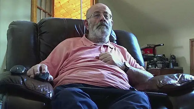 janzer13 online show from April 3, 2026, 1:06 pm