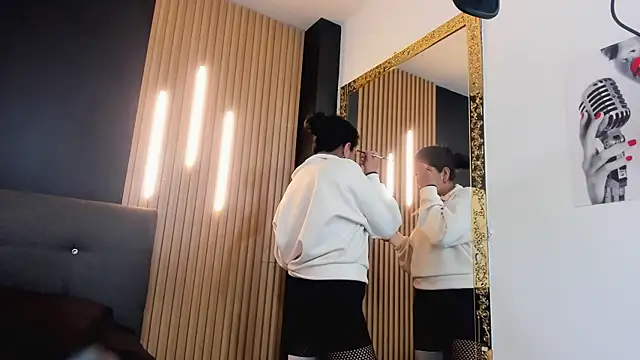 MihaCarther online show from February 5, 2026, 2:07 am