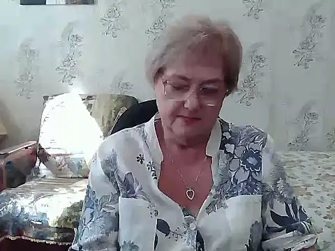 Renata62011 online show from September 13, 2025, 11:32 am