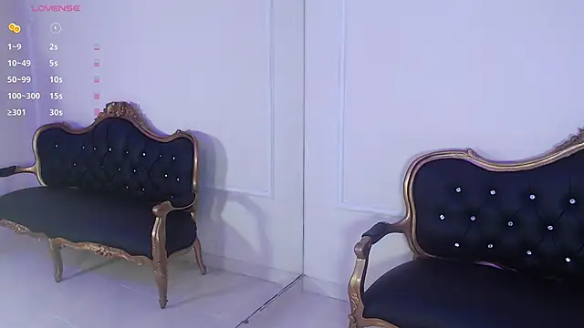 Snapshot of Lola_Pierce chatting on September 24, 2025, 11:39 am Lola Pierce online show from September 24, 2025, 11:39 am