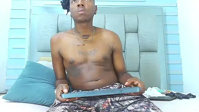 Snapshot of Black_Fire10 chatting on September 22, 2025, 7:31 pm Black Fire10 online show from September 22, 2025, 7:31 pm