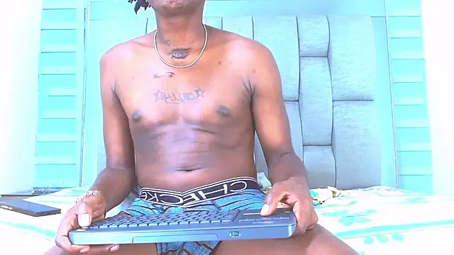 Snapshot of Black_Fire10 chatting on September 24, 2025, 6:58 pm Black Fire10 online show from September 24, 2025, 6:58 pm