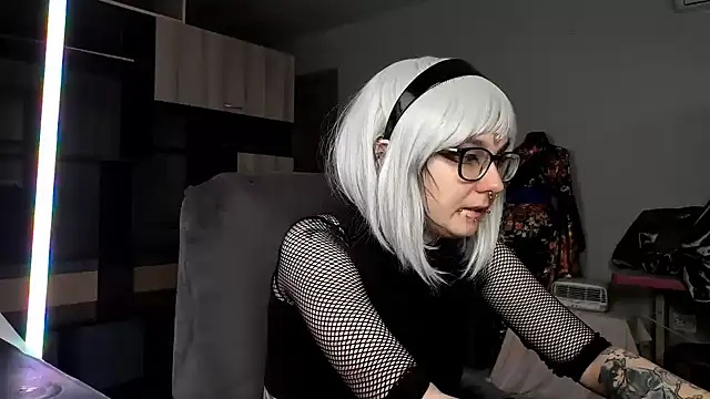 Snapshot of HighelikeGirl chatting on October 21, 2025, 8:47 am HighelikeGirl online show from October 21, 2025, 8:47 am