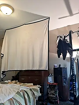 KeYBuMp323 online show from October 6, 2025, 3:02 pm