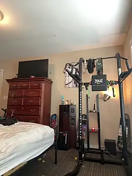 KeYBuMp323 online show from April 18, 2026, 3:14 pm