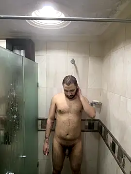   Damian    online show from October 3, 2025, 11:28 pm