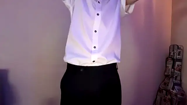 holydirt luxeno1 online show from December 14, 2025, 12:44 pm