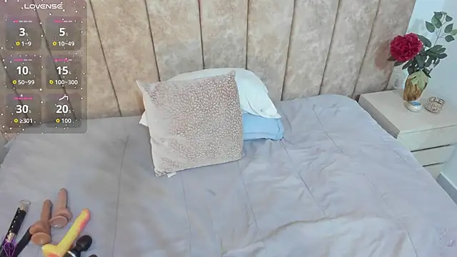 Snapshot of Jasmin_hamdan chatting on October 16, 2025, 7:33 pm Jasmin hamdan online show from October 16, 2025, 7:33 pm