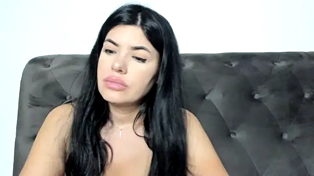 Aeenna online show from September 12, 2025, 1:44 pm