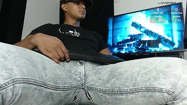 Black penis25 online show from October 10, 2025, 5:08 am