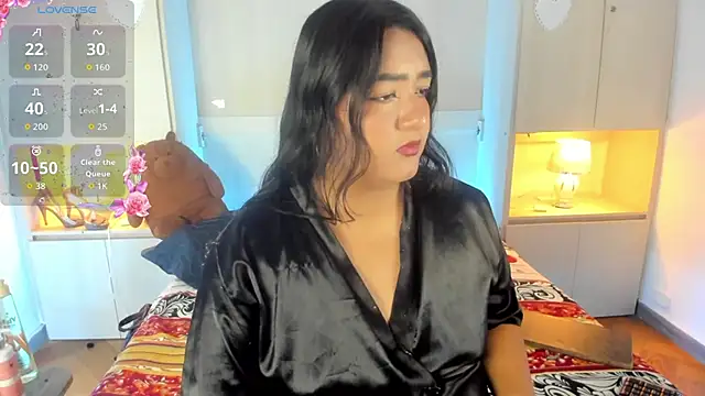 Snapshot of LilyWhitney chatting on September 27, 2025, 10:49 pm LilyWhitney online show from September 27, 2025, 10:49 pm