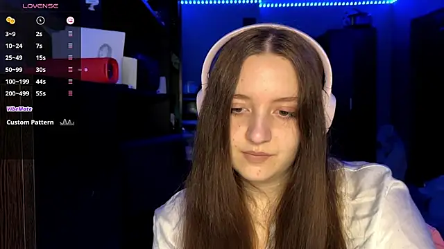 Snapshot of LauretteRagar chatting on September 18, 2025, 5:16 pm LauretteRagar online show from September 18, 2025, 5:16 pm