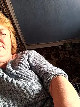 NikaLove49011 online show from September 29, 2025, 7:48 am