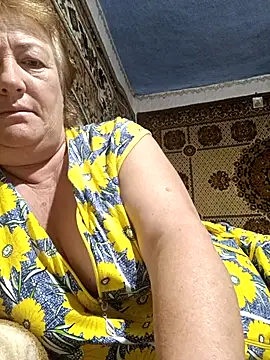 NikaLove49011 online show from September 24, 2025, 2:07 am