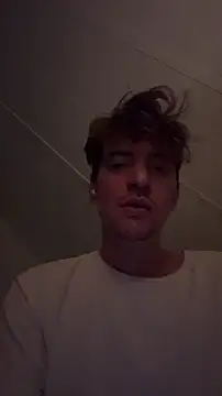 hottest23 online show from November 12, 2025, 7:12 am