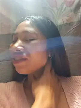 mo4mh online show from April 1, 2026, 10:07 pm