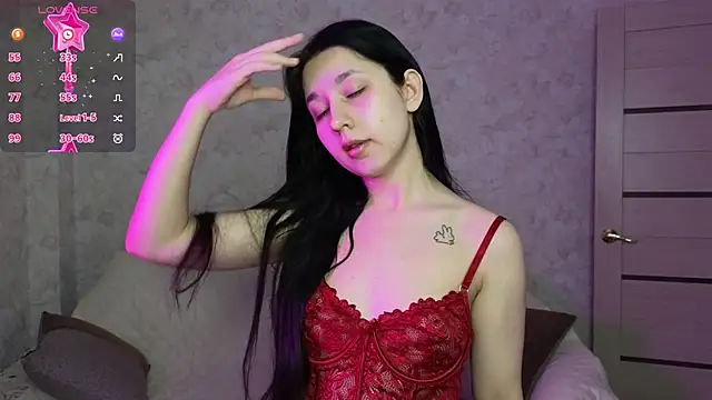 Eva Maller online show from February 13, 2026, 4:12 am