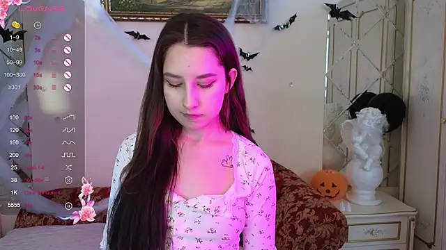 Snapshot of Eva_Maller chatting on November 3, 2025, 4:50 am Eva Maller online show from November 3, 2025, 4:50 am